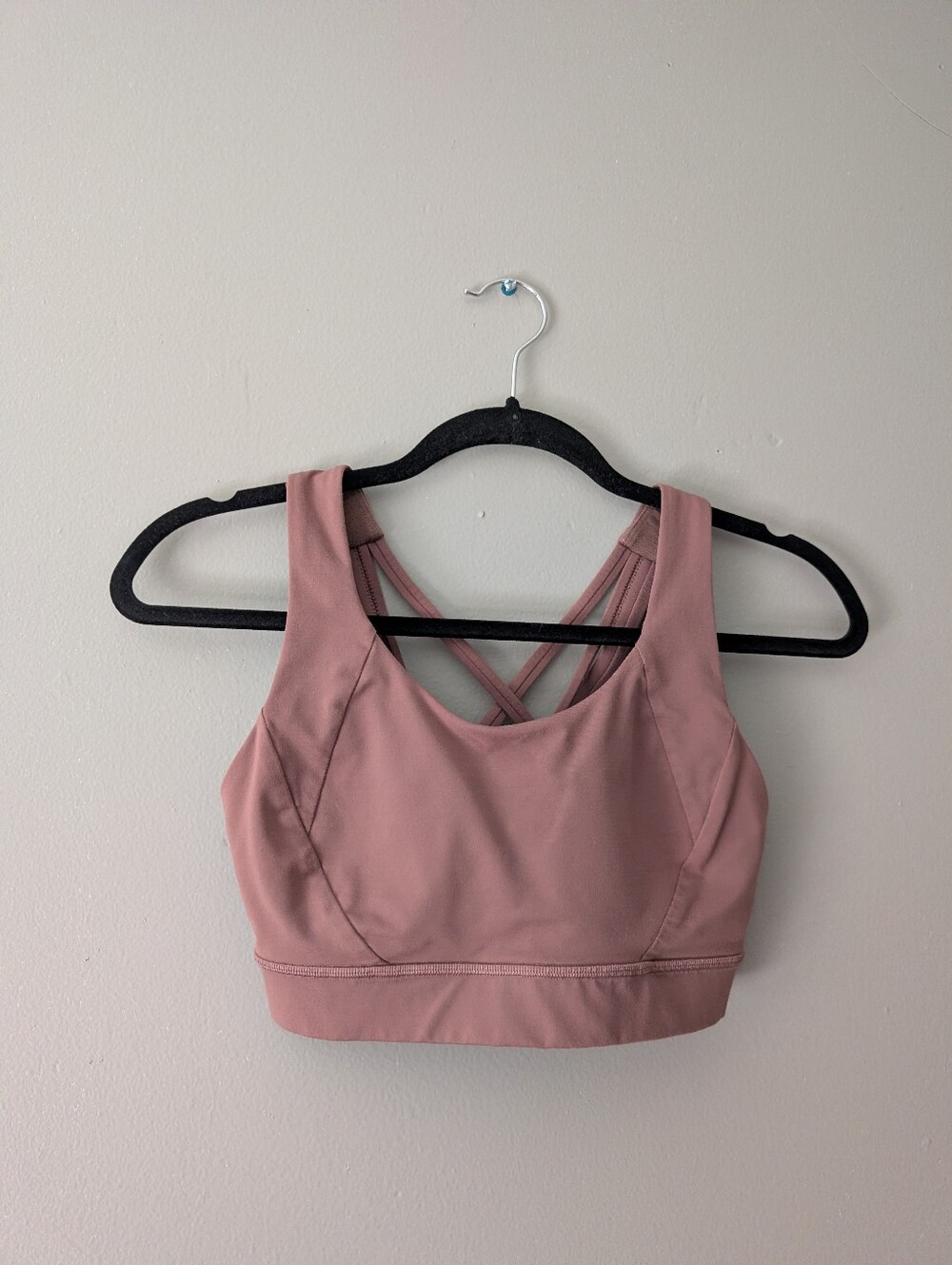 Lululemon Crossback Strappy Sports Bra